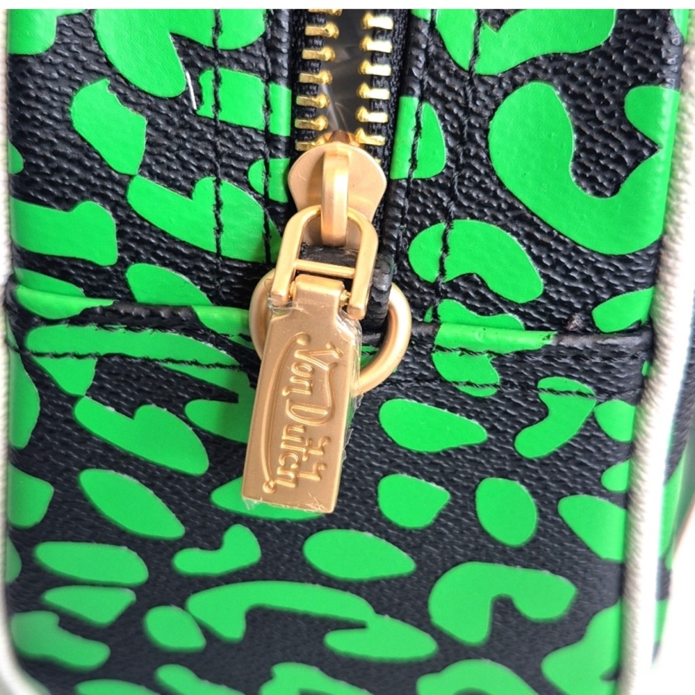 Von Dutch NWT Neon Green and Black Mini Bag - Picture 7 of 9